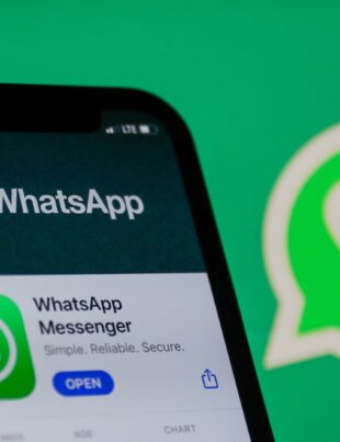 WhatsApp is bringing video and voice calls to its web app